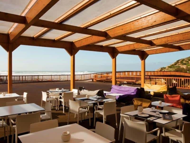 Ribeira D'Ilhas bar and restaurant is a great place for an early evening drink